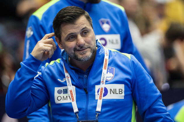 200119 head coach Ljubomir Vranjes of Slovenia during the EHF European Handball Championship match between Slovenia and Hungary on January 19, 2020 in Malmö Photo Ludvig Thunman BILDBYRAN code LT 35708 bbeng ehf euro 2020 em 2020 european mens handball championship 2020 handball handball handballs em 2020 handball handball em 2020 Slovenia Slovenia Hungary Hungary,  Copyright: LUDVIGxTHUNMAN BB200119LT011