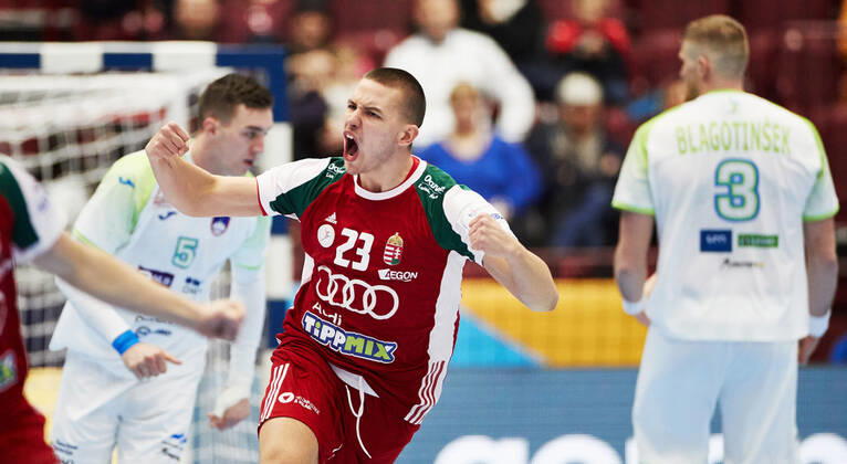 MALMOE 20200119 Hungary s Dominik Mahte scores during the Men s European Handball Championship main round Group 2 match between Slovenia and Hungary at Malmo Arena, Friday Jan 19, 2020 Foto Andreas Hillergren TT kod 10600 Malmo Sweden x10600x,  Copyright: xAndreasxHillergren TTx HANDBALL SLOVENIA-HUNGARY