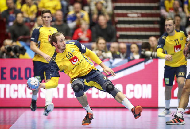 Sweden s Kim Ekdahl du Rietz passes the ball during the Men s European Handball Championship main round Group 2 match between Slovenia and Hungary at Malmo Arena, Friday Jan 19, 2020 Photo Andreas Hillergren TT code 10600 Malmo Sweden HANDBALL x10600x,  Copyright: xAndreasxHillergren TTx EURO HANDBALL NORWAY-SWEDEN