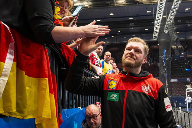 Handball, Men EM 2020, Main Round, Group 1, Austria Germany Johannes Bitter Germany TVB Stuttgart in the fan curve Vienna Stadthalle Vienna Austria