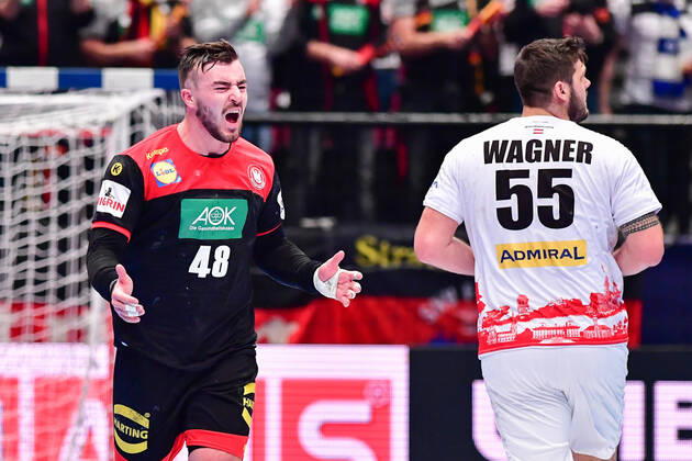 European Handball Championship Main Round, 20 01 2020, Austria Germany, Stadthalle, Vienna Jannik Kohlbacher Germany, 48 cheers shortly before the end of the game Cheers Won Victory, 20 01 2020, Vienna Austria, Handball, Tournament, European Championship 2020 xshx