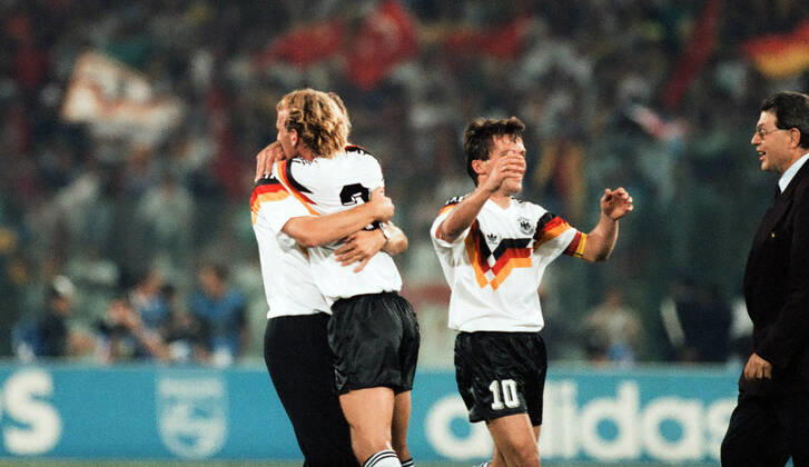 Germany Argentina Italy, Rome, 08 07 1990, Football, FIFA World Cup 1990 in Italy, Final, DFB Germany Argentina 1 0 v l Andreas Brehme, Lothar Matthäus both Germany