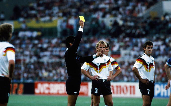 Germany Argentina Italy, Rome, 08 07 1990, Football, FIFA World Cup 1990 in Italy, Final, DFB Germany Argentina 1 0 v l Edgardo Codesal Referee , Andreas Brehme, Pierre Littbarski both Germany