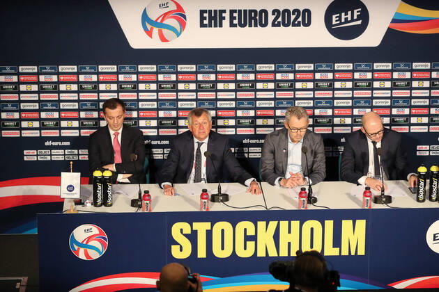 Michael Wiederer (President EHF), Predrag Boskovic (Vice-President EHF), Martin Hausleitner (Secretaire General EHF) HANDBALL : conference presse - ehf euro 2020 - finale - 25 01 2020 BertrandDelhomme Panoramic 