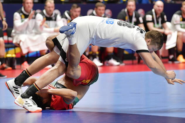 Portugal s Andre Gomes bottom and Germany s Fabian Bohm fall during the match for fifth sixth place between Germany and Portugal during the Men s European Handball Championship in Stockholm, Sweden, on Jan 25, 2020 Stockholm Sverige x10040x,  Copyright: xAndersxWiklund TTx EHF HANDBALL GERMANY-PORTUGAL