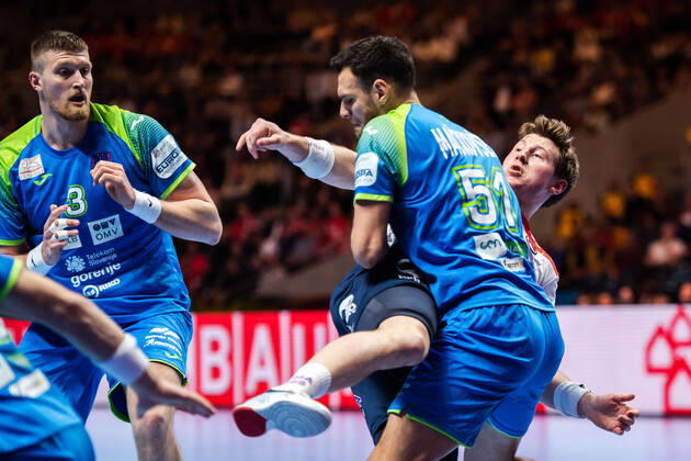 200125 Goran Johannessen of Norway during the EHF European Handball Championship bronze match between Norway and Slovenia on January 25, 2020 in Stockholm Photo Johanna Lundberg BILDBYRAN kod JL 136107 bbeng ehf euro 2020 em 2020 european mens handball championship 2020 handball handball handballs in 2020 handball handball em 2020 norway norway slovenia bronze match bronze match,  Copyright: JOHANNAxLUNDBERG BB200125ZJ080