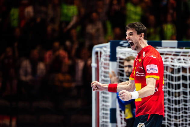 200126 Viran Morros de Argila of Spain celebrates during the EHF European Handball Championship final between Spain and Croatia on January 26, 2020 in Stockholm,  Copyright: JOHANNAxLUNDBERG BB200126JL025