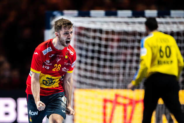200126 Aleix Gomez Abello of Spain celebrates during the EHF European Handball Championship final between Spain and Croatia on January 26, 2020 in Stockholm,  Copyright: JESPERxZERMAN BB200126JZ057