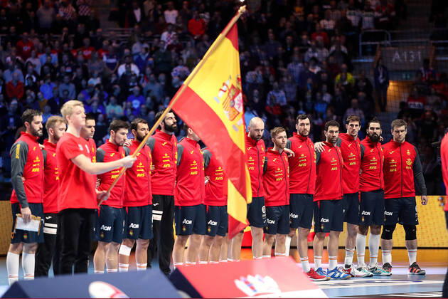 Spain v Croatia - Final - Men s EHF EURO 2020 Spain national team, Nationalteam sing the national anthem before during warm up session before the Men s EHF EURO 2020 final match between Spain and Croatia at Tele2 Arena in Stockholm, Sweden on January 26, 2020. Photo by Luka Stanzl PIXSELL LukaxStanzl PIXSELL