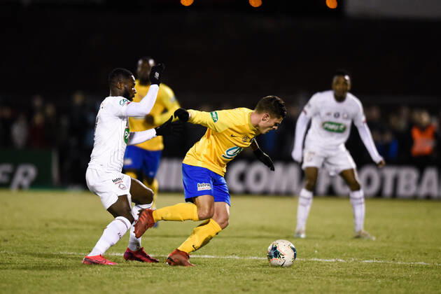 Jeremy Colion ( 8 - Epinal ) - Jonathan Bamba ( 14 - LOSC ) - FOOTBALL : SAS Epinal vs Lille OSC - Coupe de France - Epinal - 29 01 2020 FedericoPestellini Panoramic 