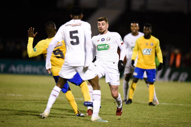 Xeka ( 8 - LOSC ) - Christopher Makengo ( 9 - Epinal ) - FOOTBALL : SAS Epinal vs Lille OSC - Coupe de France - Epinal - 29 01 2020 FedericoPestellini Panoramic 