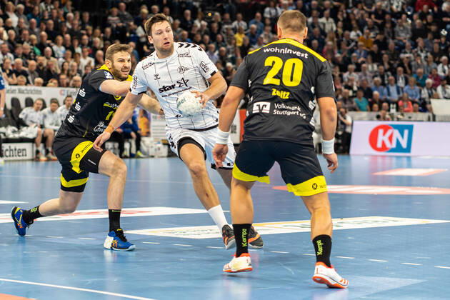 THW Kiel against TVB 1898 Stuttgart on 16 2 2020 Christian Zeitz 20, TVB 1898 Stuttgart, AU , THW Kiel against TVB 1898 Stuttgart in the LIQUI MOLY Handball Bundesliga on 25 matchday, in the Sparkassen Arena Kiel on 16 2 2020 Copyright: xBEAUTIFULxSPORTS Angenendtx