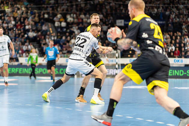 THW Kiel against TVB 1898 Stuttgart on 16 2 2020 Ole Rahmel 22, THW Kiel, AU , THW Kiel against TVB 1898 Stuttgart in the LIQUI MOLY Handball Bundesliga on 25 matchday, in the Sparkassen Arena Kiel on 16 2 2020 Copyright: xBEAUTIFULxSPORTS Angenendtx