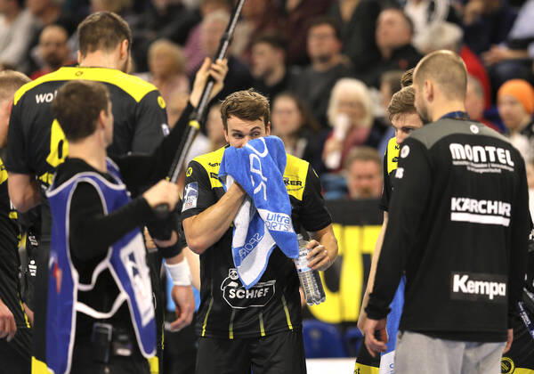 Photo losers face near Stuttgart, here Max Häfner Handball Men on 16 02 2020 1 Bundesliga THW Kiel TVB Stuttgart 35 23
