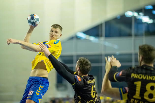 Kielce, 29.02.2020 PILKA RECZNA MEZCZYZN LIGA MISTRZOW MECZ PGE VIVE KIELCE - THW KIEL HANDBALL MAN , CHAMPIONS LEAUGUE , PGE VIVE KIELCE - THW KIEL NZ FOT. Pawel Janczyk 400mm.pl NEWSPIX.PL --- Newspix.pl  200229JAN122