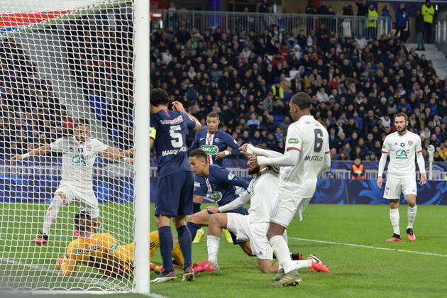 Anthony Lopes et Jason Denayer (lyon) vs Thilo Kehrer et Marquinhos (psg) FOOTBALL : Olympique Lyonnais vs Paris Saint Germain - Coupe de France - 1 2 finale - 04 03 2020 FredericChambert Panoramic 