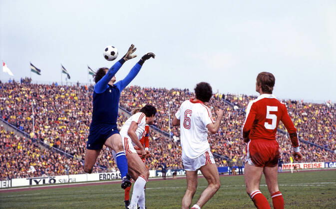 DFB Pokal Final 1978 1 FC Köln Fortuna Düsseldorf Deutschland, Gelsenkirchen, 15 04 1978, Football, DFB Pokal, Season 1977 1978, Final in Gelsenkirchen, 1 FC Köln Fortuna Düsseldorf 2 0 v l Jörg Daniel Fortuna Düsseldorf , Gerd Strack, Bernd Cullmann both 1 FC Köln