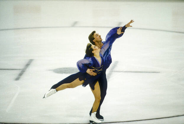 Figure Staing Torvill and Dean Sarajevo Yugoslavia Copyright: xStevenxE.xSutton DUOMO PCNx FG1402 106025