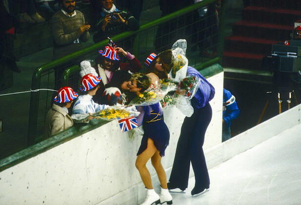 Figure Staing Torvill and Dean Sarajevo Yugoslavia Copyright: xStevenxE.xSutton DUOMO PCNx FG1402 106026