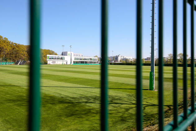 22 04 2020, xtgx, Consequences of the Corona Virus in Wolfsburg, VfL Wolfsburg training ground The club is preparing for the continuation of the Bundesliga season with non-public training sessions