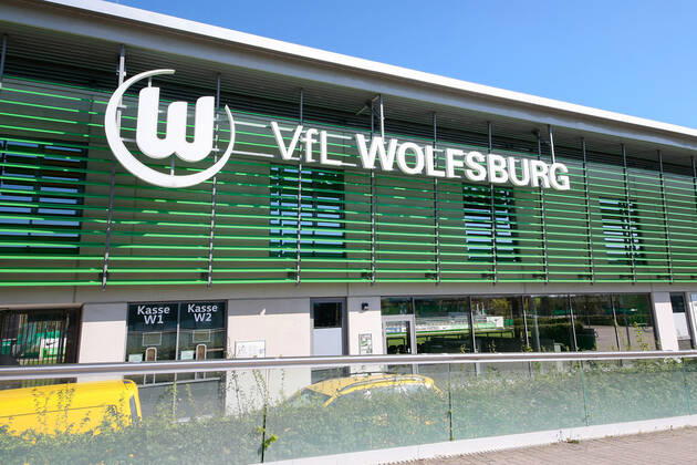 22 04 2020, xtgx, Consequences of the Corona Virus in Wolfsburg, AOK Stadium of VfL Wolfsburg Both the Regionalliga Nord, in which VfLs U23 team plays, and the Flyeralarm Frauen Bundesliga are currently taking a break from Wolfsburg