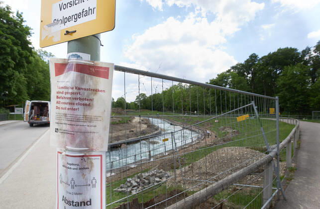 Construction site ice canal the area will be closed to passers-by for almost two years because of the reconstruction of the track for the canoe slalom WM 2022 notice, note,