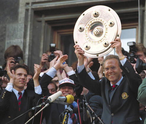 FC Bayern Deutscher Meister 1996 Marienplatz - Franz Beckenbauer