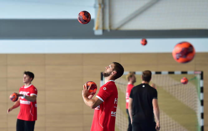 09 07 2020 Handball Season 2020 2021 Training start HC Erlangen HCE OGo Sime Ivic 19, HC Erlangen HCE