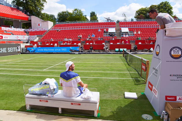 Jan-Lennard STRUFF (GER) lost his match against Roberto BAUTISTA AGUT (ESP) at the Tennis bett1 ACES Tennis Tournament on grass in Berlin , July 13, 2020.