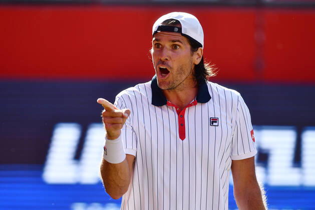 Tommy Haas GER disappoints Tommy Hass GER vs Jannik Sinner ITA Bett1ACES tennis tournament tennis tournament, tennis tournament, ladies and gentlemen on LTTC Tot Weiss facility at Steffi Graf Stadium Berlin, 13 7 2020
