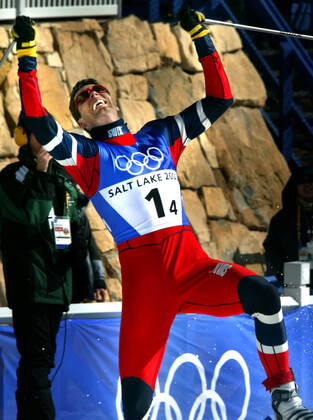 OLYMPIC LEGENDS: Thomas Alsgaard 020217 Winter Olympics 2002, Cross Country Skiing: Gold medalist Thomas Alsgaard of Norway reacts during the finish of relay 4x10 km at The Winter Olympic Games, Olympische Spiele, Olympia, OS on February 17, 2002 in Salt Lake City, USA. BILDBYRAN  Copyright: NIKLASxLARSSON BB020217NL043