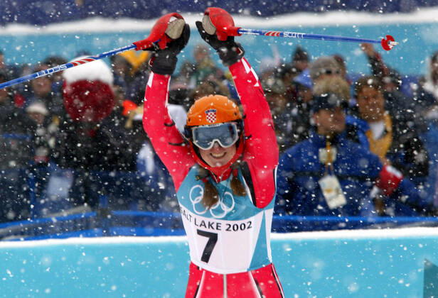 020220 Winter Olympics 2002, Alpine Skiing: Gold medalist Janica Kostelic of Croatia reacts during womens slalom at The Winter Olympic Games, Olympische Spiele, Olympia, OS on February 20, 2002 in Salt Lake City, USA. BILDBYRAN  Copyright: ANDREASxHILLERGREN BB020220BB045