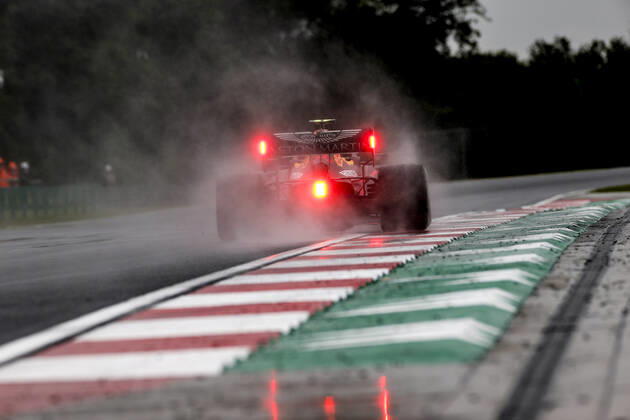 Sport Bilder des Tages Motorsports: FIA Formula One World Championship, WM, Weltmeisterschaft 2020, Grand Prix of Hungary, 23 Alexander Albon (THA, Aston Martin Red Bull Racing), Budapest Hungary