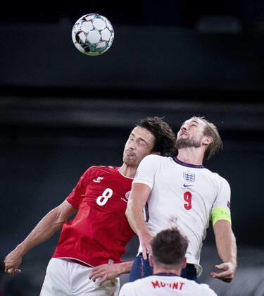 Denmarks Thomas Delaney and Englands Harry Kane during the Nations League match between Denmark and England in the Park, Tuesday 8 September 2020, Copenhagen Denmark,  Copyright: Ritzau Scanpix LiselottexSabroex COP101 spdk20200908-225412-L
