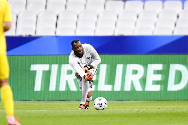 16 STEVE MANDANDA (FRA) FOOTBALL : France vs Ukraine - Match Amical - 07 10 2020 FEP Panoramic