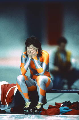 Speed skating, Eisschnelllauf Bonnie Blair Bonnie Blair (USA) at the 1988 Olympic Winter games, Winterspiele,Spiele, Summer games Calgary Olympic Oval Alberta Canada Copyright: xStevenxExxSutton DUOMO PCNx SS0102_011114