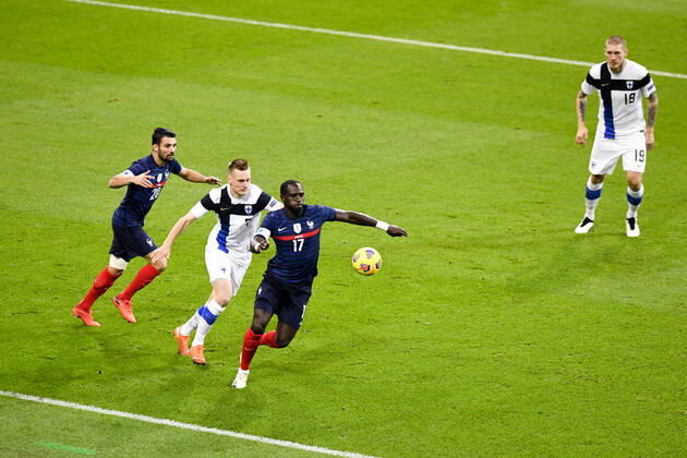 20 LEO DUBOIS (FRA) - 07 RASMUS KARJALAINEN (FIN) - 17 MOUSSA SISSOKO (FRA) FOOTBALL : France vs Finlande - Match Amical - 11 11 2020 FEP Panoramic 
