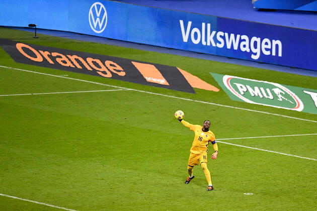 16 STEVE MANDANDA (FRA) FOOTBALL : France vs Finlande - Match Amical - 11 11 2020 FEP Panoramic