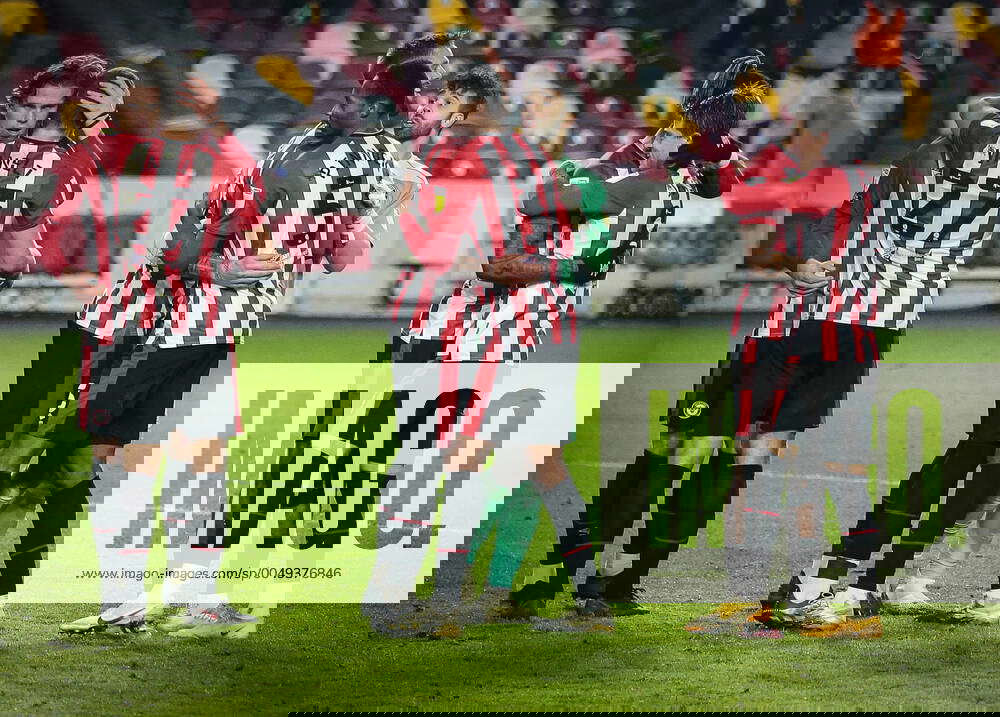 Bundesliga transfer deadline day: World Cup winner Mario Götze joins PSV  Eindhoven | Sports| German football and major international sports news |  DW | 07.10.2020