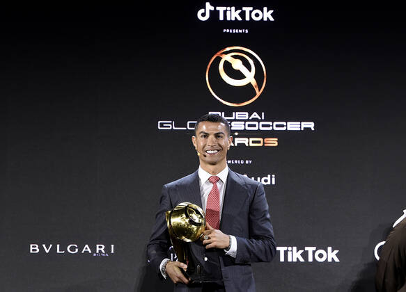 Fußball, Dubai Globe Soccer Award 2020 - Bester Fußballer des Jahrhunderts Cristiano Ronaldo