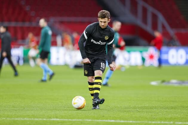 AMSTERDAM , 11}-03-2021 , Johan Cruijff Arena , Dutch football , Europa League , round of sixteen first leg , season 2020 2021. Young Boys player Miralem Sulemani warming up before the match Ajax vs Young Boys Ajax - Young Boys  x11069185x Copyright: