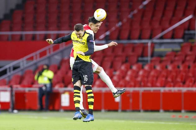 AMSTERDAM , 11}-03-2021 , Johan Cruijff Arena , Dutch football , Europa League , round of sixteen first leg , season 2020 2021. (R-L) Ajax player Edson Alvarez and Young Boys player Christian Fassnacht during the match Ajax vs Young Boys Ajax - Young Boys  x11072505x Copyright: