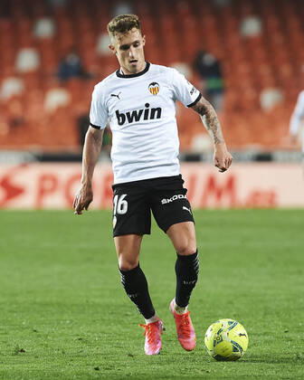 05 03 2021, Valencia, Spain, Mestalla, FC Valencia vs VC Villarreal La Liga, Alex Blanco FC Valencia in action photo EU Images Online in match use limited to 45 images 15 in extra time Valencia Mestalla Spain  eu-images-584