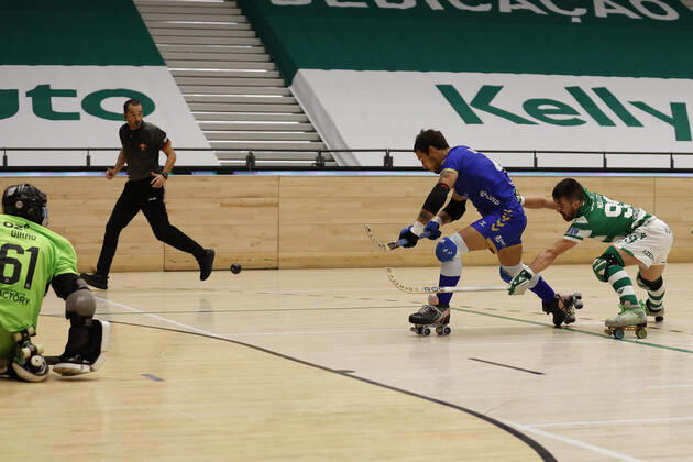 Sporting CP v OC Barcelos - Rink Hockey 1st Division Playoff during the Rink Hockey playoffs 1st leg between Sporting CP and OC Barcelos, at Pavilhao Joao Rocha, Lisboa, Portugal, 08, May, 2021 Lisbon Portugal rico-sporting210508_npIbZ Copyright: xJoaoxRicox
