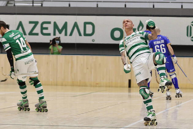 Sporting CP v OC Barcelos - Rink Hockey 1st Division Playoff Pedro Gil celebrates his goal 5-3 in overtime during the Rink Hockey playoffs 1st leg between Sporting CP and OC Barcelos, at Pavilhao Joao Rocha, Lisboa, Portugal, 08, May, 2021 Lisbon Portugal rico-sporting210508_npLSw Copyright: xJoaoxRicox
