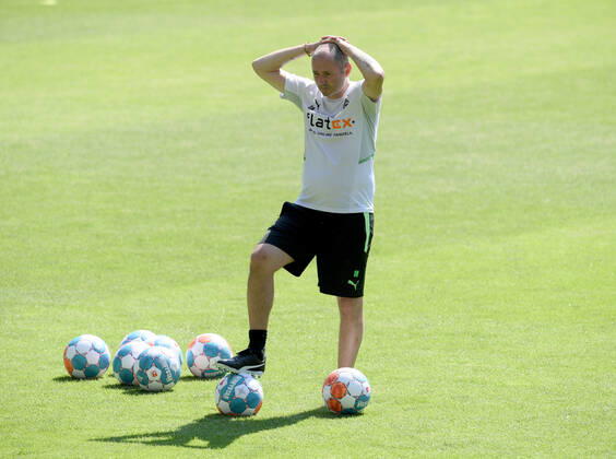 Co coach Oliver Neuville Borussia Moenchengladbach 03 07 2021, football GER, season 2021 2022, 1 Bundesliga, training kick-off Borussia Mönchengladbach at Borussia Park, , photo Weis TEAM2sportphoto Moenchengladbach Nordrhein Westfalen Germany Team2