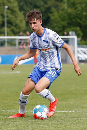 07 07 2021, xtgx, football test match, MSV Neuruppin Hertha BSC Berlin emspor, v l Jonas Michelbrink Hertha, 40 clipping, single frame, Ganzkoerper, single frame DFL DFB REGULATIONS PROHIBIT ANY USE OF PHOTOGRAPHS as IMAGE SEQUENCES and or QUASI VIDEO Neuruppin
