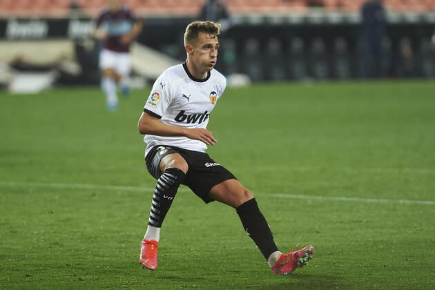 20 02 2021, Valencia, Spain, Mestalla, Valencia FC vs Celta Vigo La Liga, Alex Blanco Valencia FC looks photo EU Images Valencia Mestalla Spain  eu-images-584