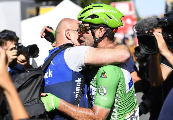 CARCASSONNE, FRANCE - JULY 09 : CAVENDISH Mark (GBR) of DECEUNINCK - QUICK-STEP celebrates the win during stage 13 of the 108th edition of the 2021 Tour de France cycling race, a stage of 219,9 kms between Nimes and Carcassonne. on July 9, 2021 in Carcassonne, France, 9 07 2021 CYCLISME : Tour de France 2021 - Etape 13 - Nimes to Carcassonne - 09 07 2021 PHOTONEWS PANORAMIC