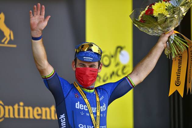CARCASSONNE, FRANCE - JULY 09 : CAVENDISH Mark (GBR) of DECEUNINCK - QUICK - STEP pictured during the podium ceremony during stage 13 of the 108th edition of the 2021 Tour de France cycling race, a stage of 219,9 kms between Nimes and Carcassonne. on July 9, 2021 in Carcassonne, France, 9 07 2021 CYCLISME : Tour de France 2021 - Etape 13 - Nimes to Carcassonne - 09 07 2021 PHOTONEWS PANORAMIC